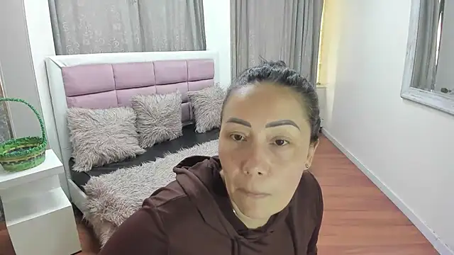gaby_trent Chat XXX live