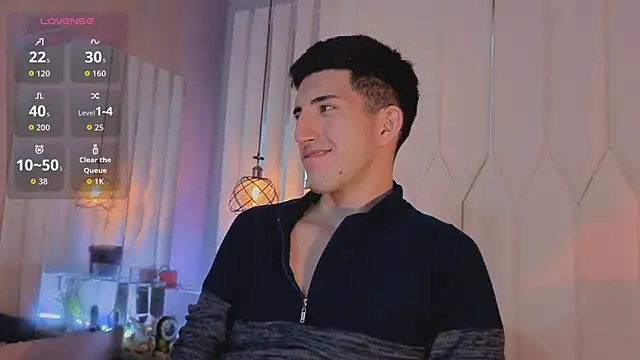 Un_Sluttyy live XXX chat