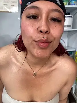 Онлайн чат XXX Mely_ec