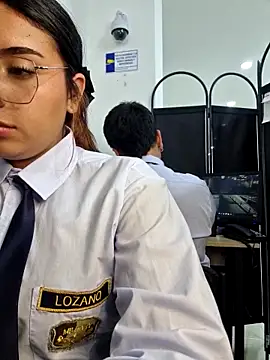 Angela__05: απευθείας συνομιλία ΧΧΧ