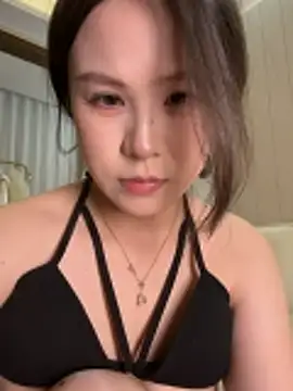 pupu_ live XXX chat