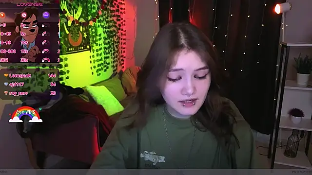 Dilara_xBaby Chat XXX in diretta