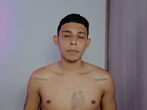 แชท XXX สดของ nilo2021