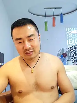 guozuo 即時 XXX 聊天