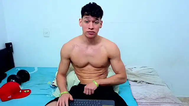 Luke_Muscle Live XXX-chat