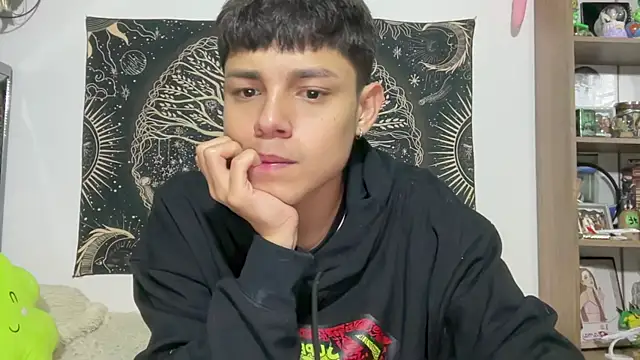 Andy_Belier23 Obrolan Langsung XXX