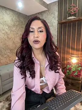 دردشة MonicaMoret الجنسية المباشرة