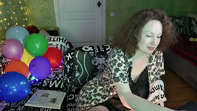 MarleneDietrich's Live XXX Chat