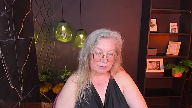 NataliMellow's Live XXX Chat