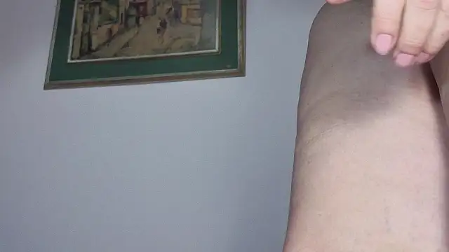 HAIRY_PUSSY_BIG's Live XXX Chat