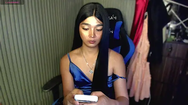 TrinityFucksYou 라이브 XXX 채팅