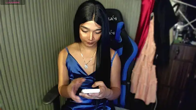 TrinityFucksYou Obrolan Langsung XXX