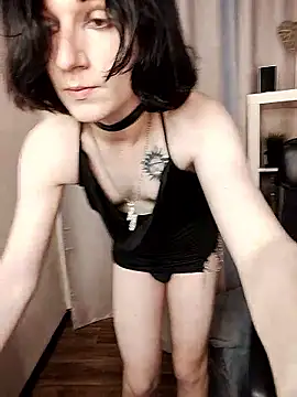 MickeQuinee Chat XXX live