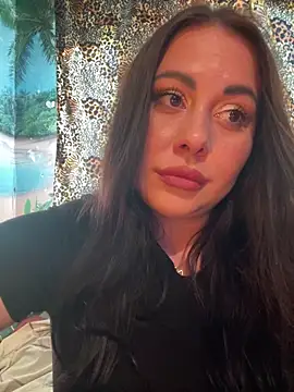 DaisyStreet's Live XXX Chat