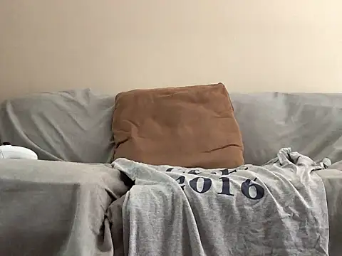 XXX chat uživo modela MdotShilong