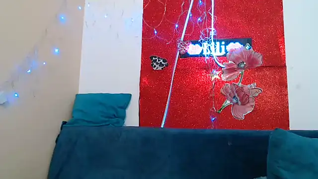 دردشة liliimilf الجنسية المباشرة