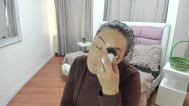 gaby_trent's Live XXX Chat