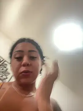 Cachinhossfd's Live XXX Chat