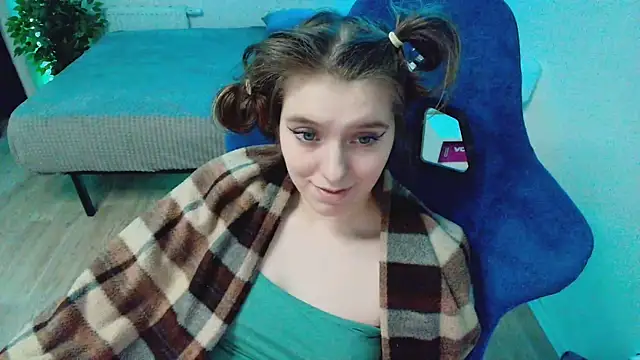 XXX chat uživo modela CranberryHot