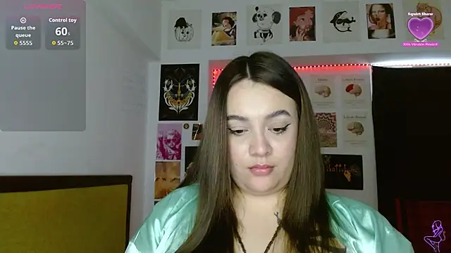 Nova-Satelan Live XXX chat
