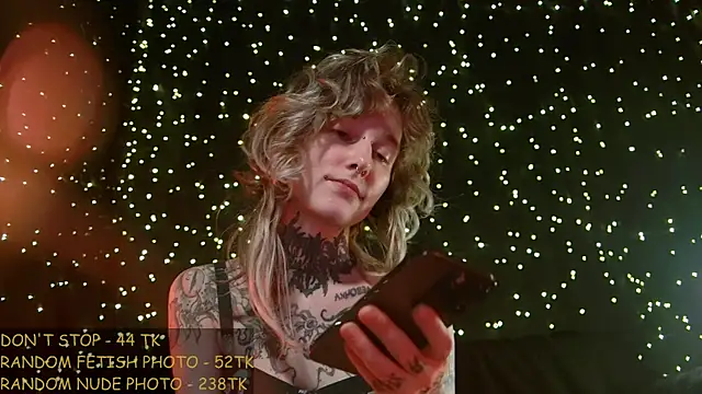 Littlespacemouse – Naživo XXX chat