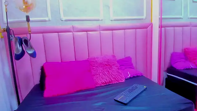 velvet_girll's Live XXX Chat
