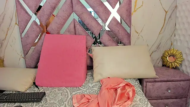 Chat +18 de kloe_williams_ ao vivo