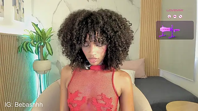 Fyre_divine Adlı Modelin Canlı XXX Sohbeti