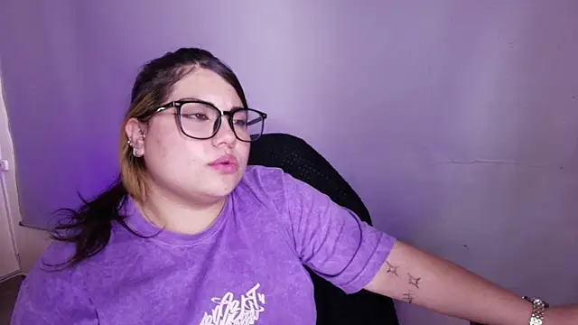 Chat XXX en directo de Dreamboo__
