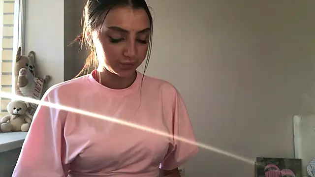 AlvinaMair's Live XXX Chat