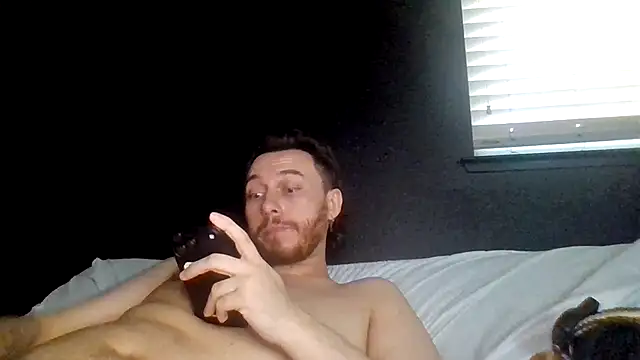 Czat XXX na żywo – Mikecloudyhawk