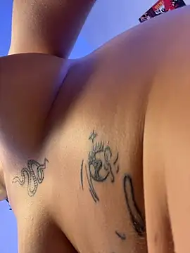 Chat +18 de Jetf_Andrea_couple ao vivo