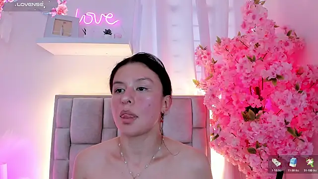 Dana_grey_ Chat XXX in diretta