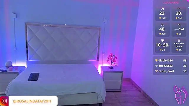 Rosalind_tay's Live XXX Chat