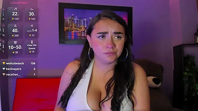 Lucyy_tits' Live XXX Chat