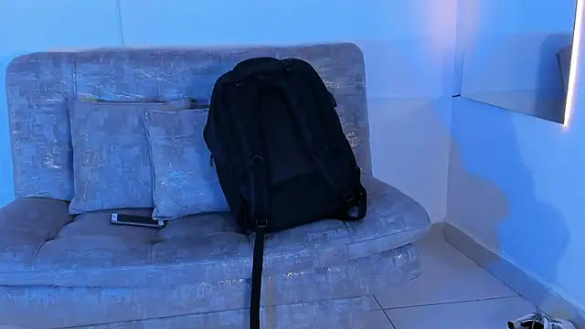 ArohomLester_ – Naživo XXX chat