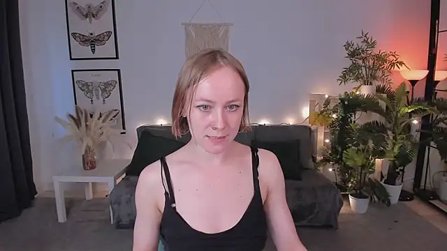 Chat +18 de LilianKroft ao vivo