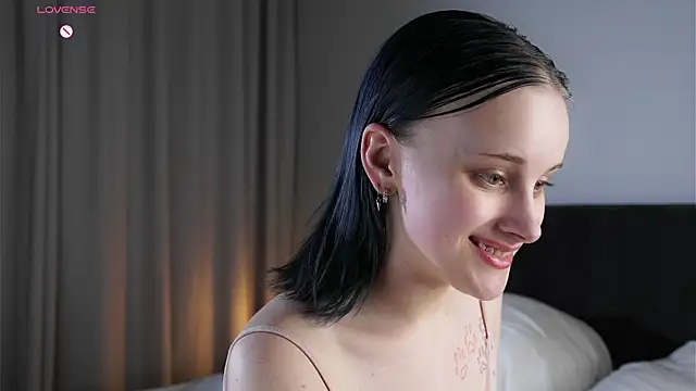 KirstinMcgeady's Live XXX Chat