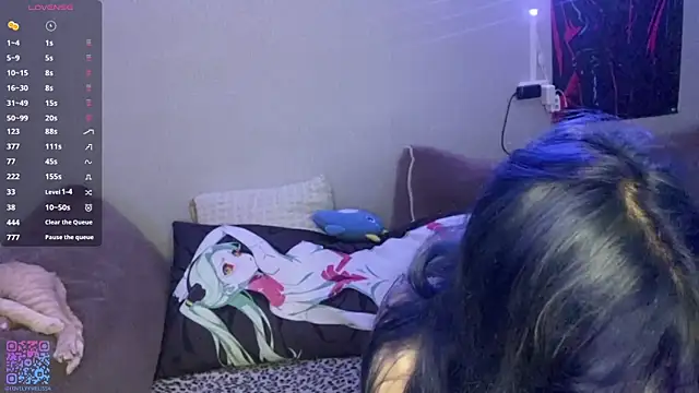 Emmibrilson's Live XXX Chat