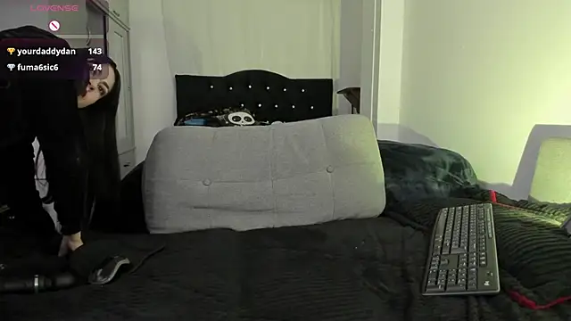 Amy_Aloqua's Live XXX Chat