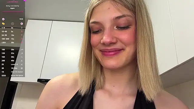 Chat XXX Live Carolini_i