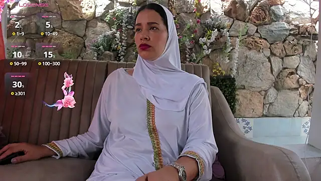 ShanaJamil's Live XXX Chat