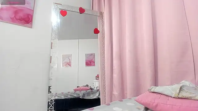 miajhonsonx's Live XXX Chat