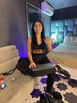 Chatroom XXX en direct de GiselOrtiz