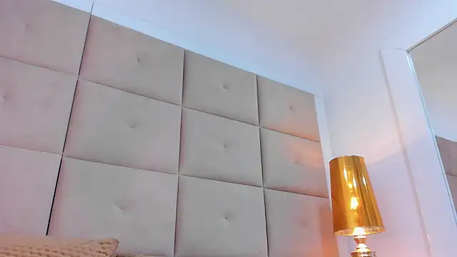 Ohricky লাইভ XXX চ্যাট