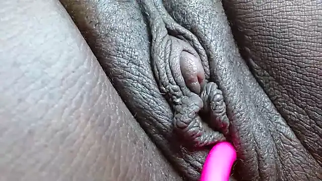 morenahott1's Live XXX Chat