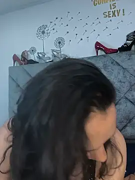 Chat XXX ao vivo de Shantey_Laurent