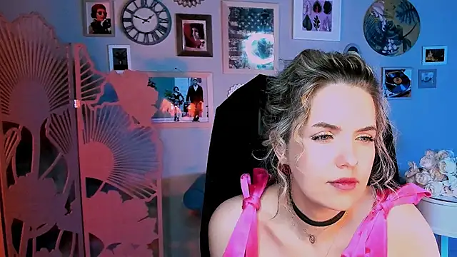 Chat XXX ao vivo de AliceSmite
