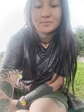 Bathory777 – Naživo XXX chat