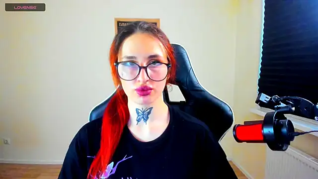 your_tora's Live XXX Chat